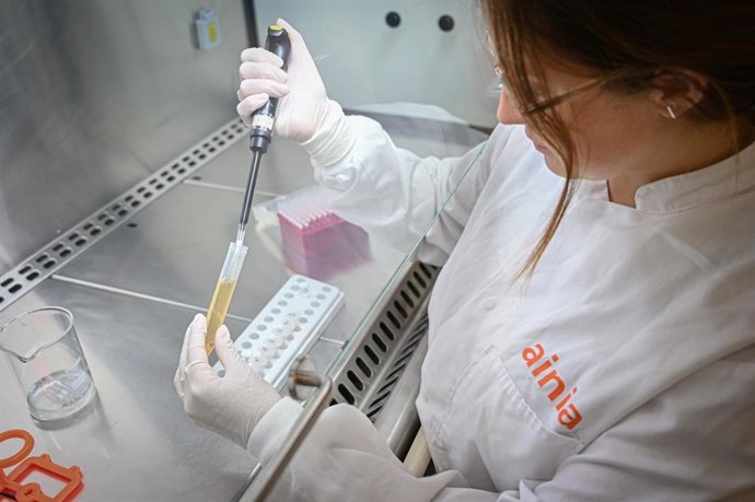 Investigadora de Ainia