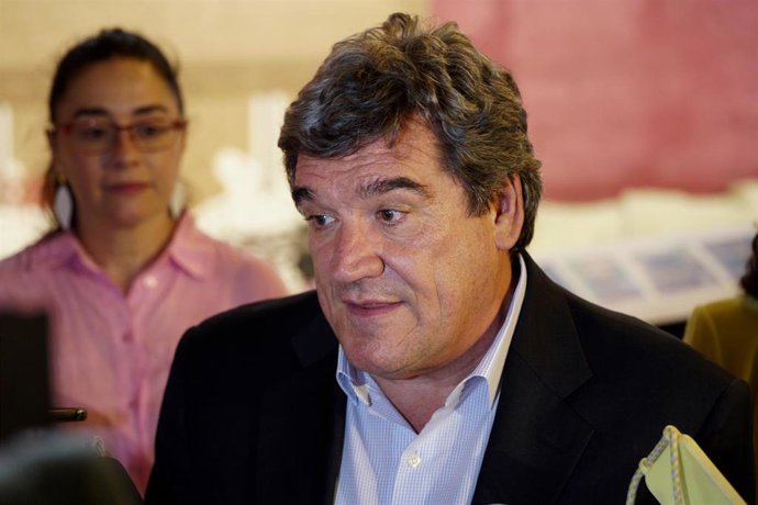 Archivo - El ministro de Inclusión, Seguridad Social y Migraciones en funciones, José Luis Escrivá.