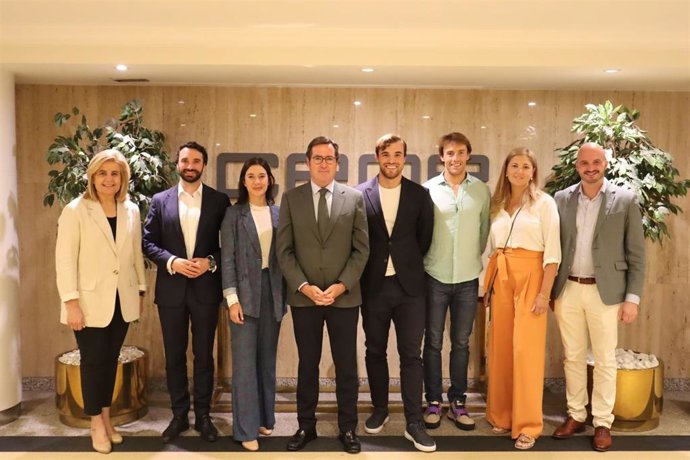 Lideremos, el primer lobi juvenil de España, presenta su propuesta para fomentar el emprendimiento.