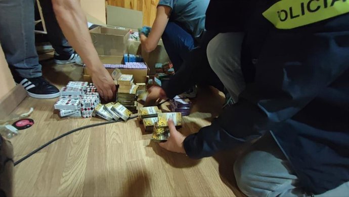 Imatge dels Mossos d'Esquadra durant l'operatiu policial