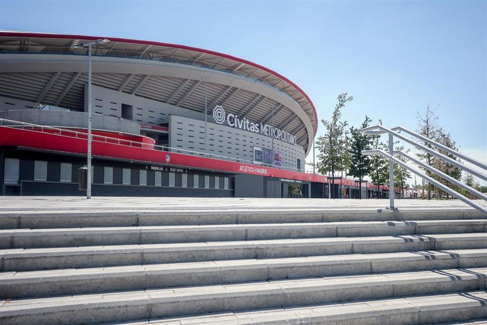Archivo - Exterior del estadio deportivo Cívitas Metropolitano, en el barrio de las Rosas, a 17 de agosto de 2022, distrito San Blas-Canillejas, Madrid (España). 