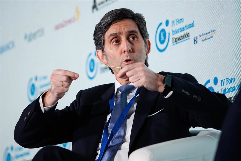 Archivo - El presidente ejecutivo de Telefónica, José María Alvárez-Pallete, durante la celebración del IV Foro Internacional Expansión, en el Parador de Alcalá de Henares, a 10 de mayo de 2023, en Alcalá de Henares, Madrid (España). 