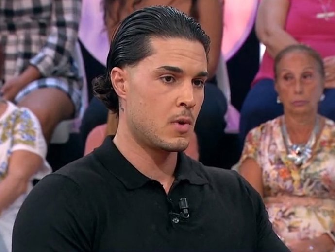 CARLO COSTANZIA EN EL PLATÓ DE 'Y AHORA SONSOLES'