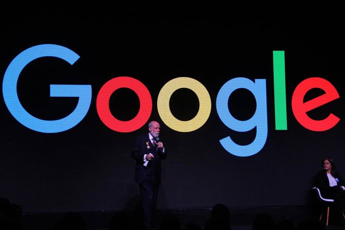 Google Y Twitter.  (Colprensa - Diego Pineda)