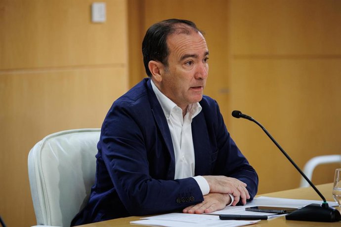 El delegado de Urbanismo, Medio Ambiente y Movilidad de Ayuntamiento de Madrid, Borja Carabante, ofrece una rueda de prensa tras la reunión de la Junta de Gobierno de la ciudad de Madrid
