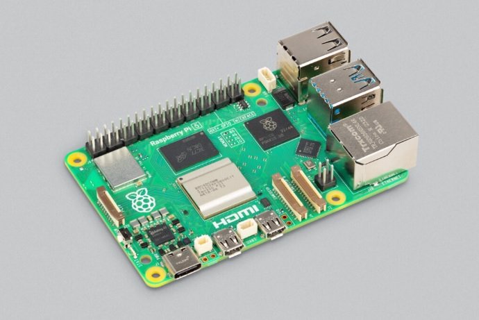 Miniordenador Raspberry Pi 5