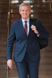 Rueda cree que Feijóo salió "francamente bien" de la investidura y que "acabará siendo" presidente de España