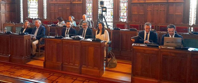 Calvo se marca como objetivo que toda Asturias se beneficie del "hito" de la apertura de la variante de Pajares