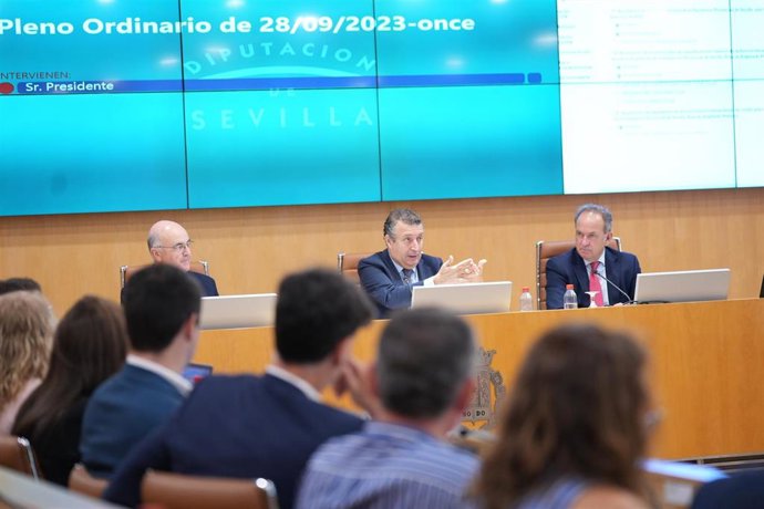Sevilla.- AMPL.- La Diputación rechaza la moción del PP contra la amnistía con debate entre "golpismo y normalización"