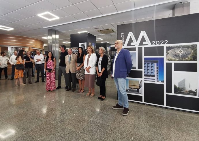 Inauguración de la exposición con los premiados en la última edición de los Premios Andalucía de Arquitectura en la Escuela de la Universidad de Sevilla.