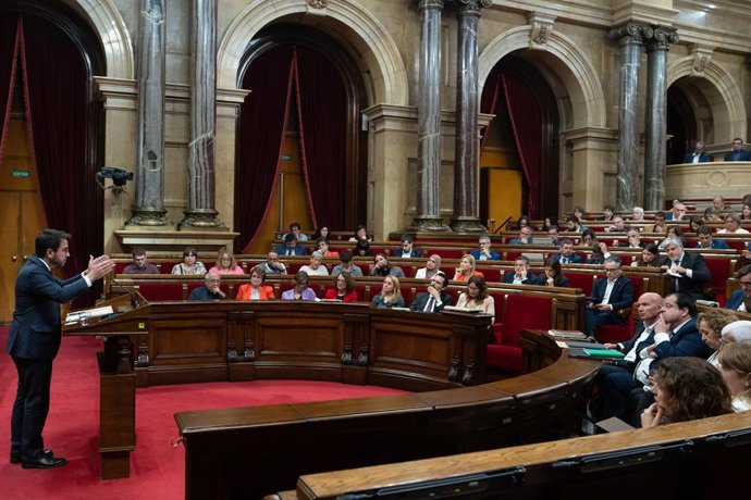 El presidente de la Generalitat de Catalunya, Pere Aragons, interviene durante el tercer Debate de Política General de la legislatura, en el Parlament de Catalunya, a 27 de septiembre de 2023, en Barcelona, Catalunya (España). El debate arrancó ayer, 2