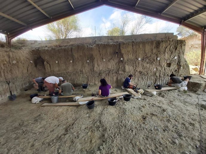 Trabajos de excavación en el barranco de la Boella (Tarragona)