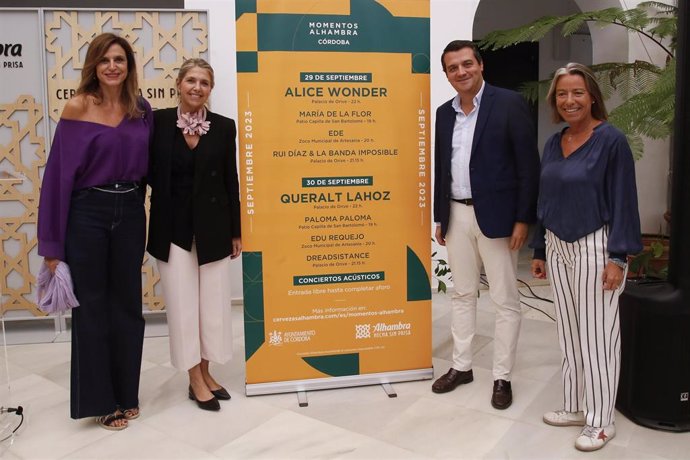 Presentación de Momentos Alhambra Córdoba.