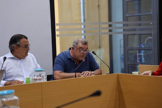 El vicealcalde del Ayuntamiento de Godella (Valencia), el 'popular' Vicente Estellés, ha pedido disculpas este jueves por un comentario "fuera de lugar y desafortunado" que realizó en una comisión municipal a una concejala de la oposición