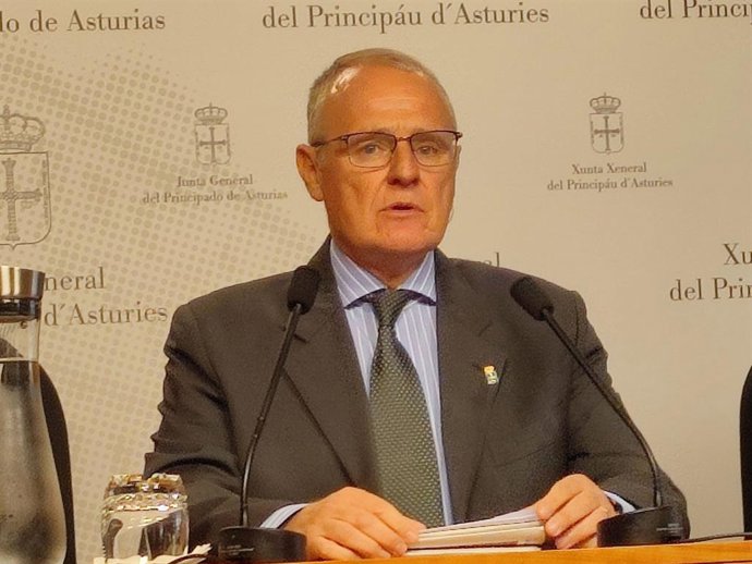 El portavoz del PP en la Junta General, Diego Canga