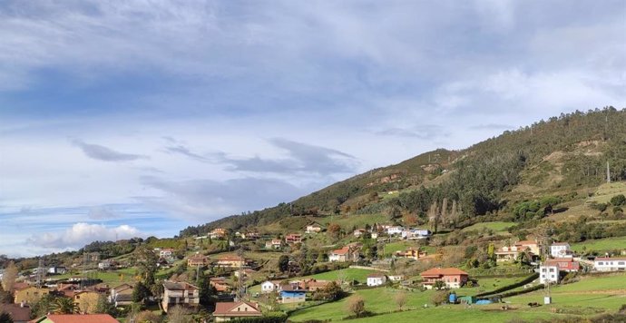 Archivo - Falda del Monte Naranco, en la zona donde se plantea proyecto para la ronda norte de Oviedo