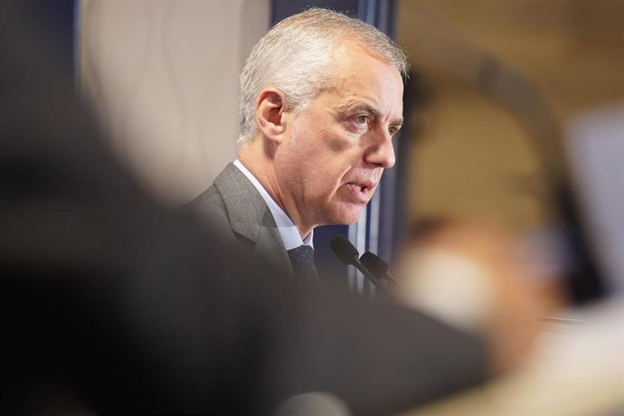 El Lehendakari, Iñigo Urkullu, interviene durante un desayuno informativo, en el Hotel Ercilla, a 29 de septiembre de 2023, en Bilbao, Bizkaia