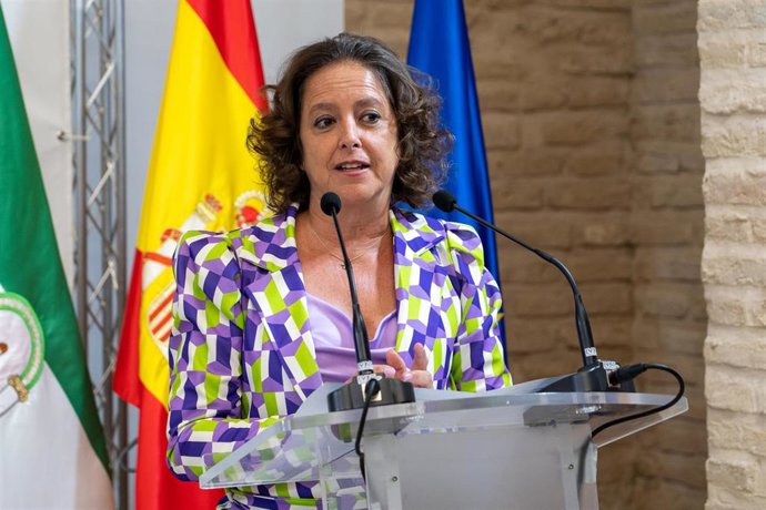 Archivo - La consejera de Salud y Consumo, Catalina García, en imagen de archivo