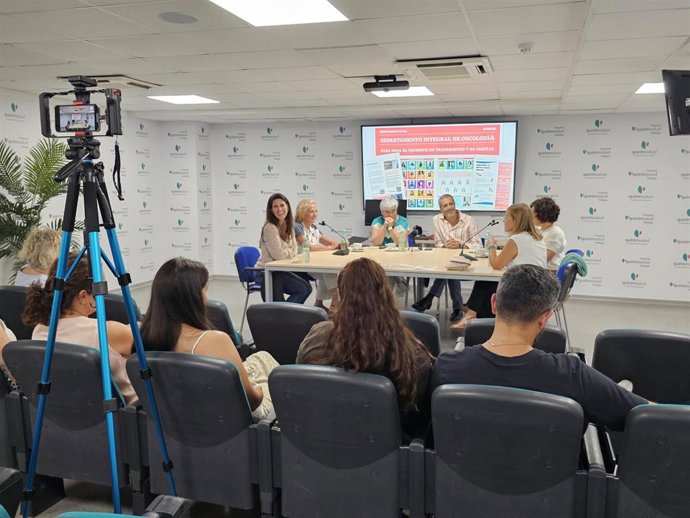 Quirónsalud Málaga organiza un encuentro mensual dirigido a pacientes en proceso oncológico