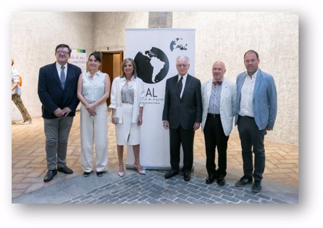 La Escuela de Arquitectura de la Universidad de Navarra acoge la BAL 2023 con Ecuador como país invitado
