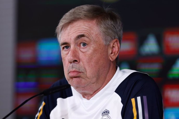 Archivo - Carlo Ancelotti attends his press conference after the training day of Real Madrid celebrated at Ciudad Deportiva Real Madrid on august 24, 2023, in Valdebebas, Madrid, Spain.