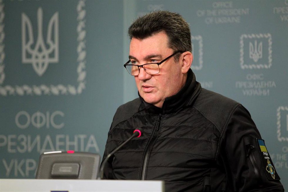 Archivo - 23 February 2022, Ukraine, Kiev: Secretary of the National Security and Defence Council (NSDC) of Ukraine Oleksiy Danilov holds a briefing. A 30-day state of emergency has been declared in Ukraine in light of a feared invasion by Russia in the