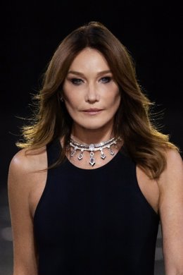 2023 Messika High Jewelry Show  - Carla Bruni  Peter White - GETTY IMAGES
