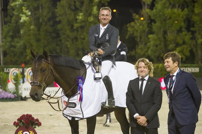 Julien Epaillard vuela para adjudicarse el Trofeu Ciutat de Barcelona