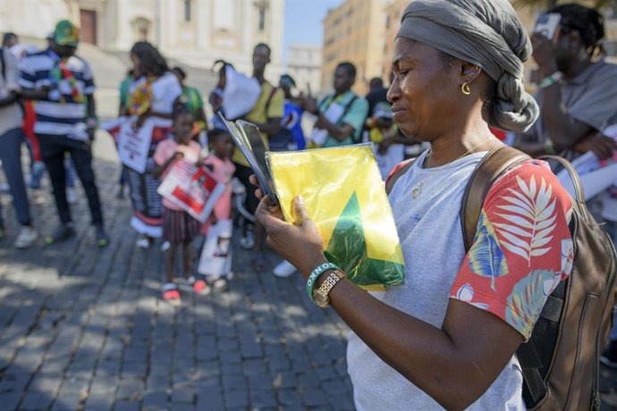 Archivo - Protestas a favor del opositor Ousmane Sonko 