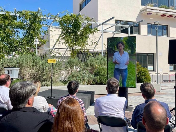 La secretaria general de ERC, Marta Rovira, interviene vía vídeo en un acto en Igualada (Barcelona).