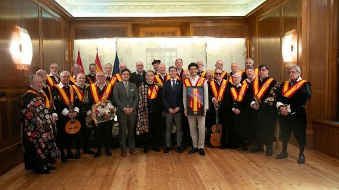 El guitarrista riojano Pablo Sáinz Villegas, nombrado Caballero Español 2023 por parte de Tuna España.