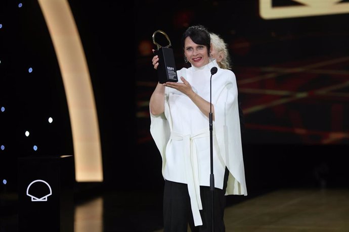 Jaione Camborda durante la clausura del 71 Festival Internacional de Cine de San Sebastián en el Kursaal, en San Sebastián (Guipúzcoa, País Vasco, España)