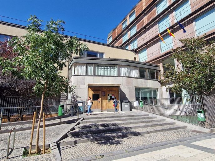 La Biblioteca Pública celebra el Día del Cine Español con proyecciones y propuestas de lectura.