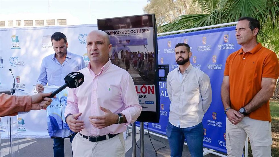 Presntación del circuito de triatlón almeriense.