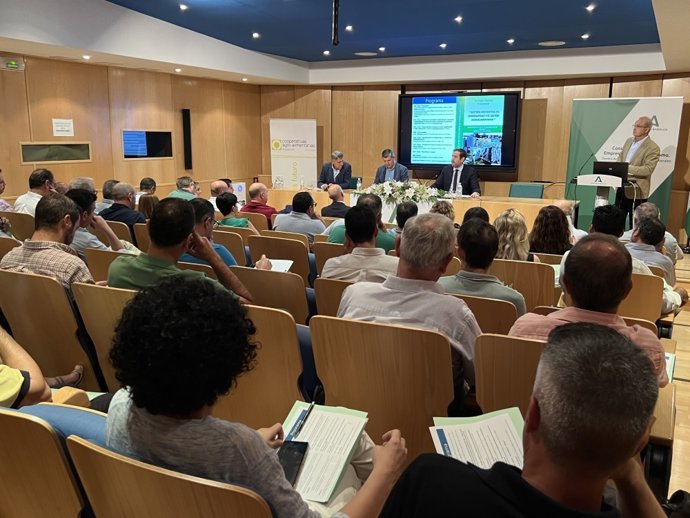 [L Prensa.Capital.Cordoba.Dgob] Nota De Prensa Y Foto Empleo Agricultura