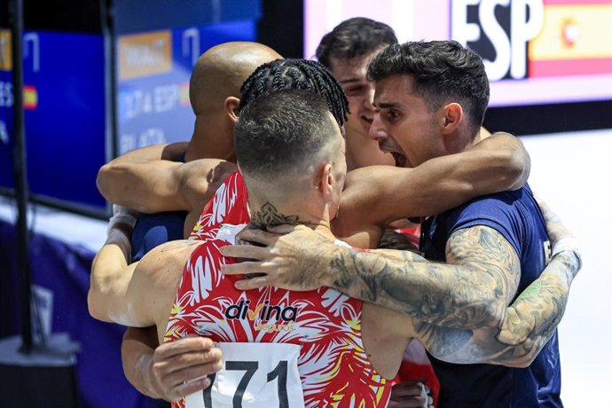 El equipo español masculino de gimnasia artística