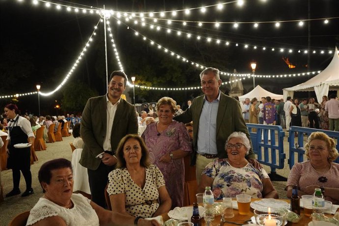 El alcalde de Sevilla, José Luis Sanz, en el acto de conmemoración del Día Internacional de las Personas Mayores.