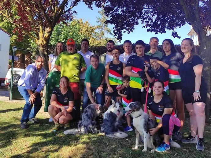 Celebración del Día del Cazador en La Rioja, con asistencia en Zarratón del presidente del Gobierno regional, Gonzalo Capellán.