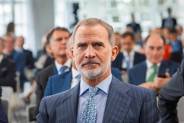 El Rey Felipe VI, durante el IV Foro La Toja-Vínculo Atlántico, a 28 de septiembre de 2023, en la Isla de La Toja, O Grove, Pontevedra, Galicia (España). 