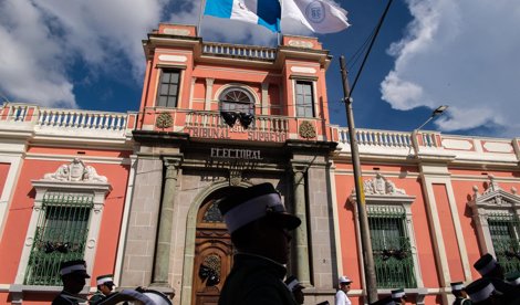 Política