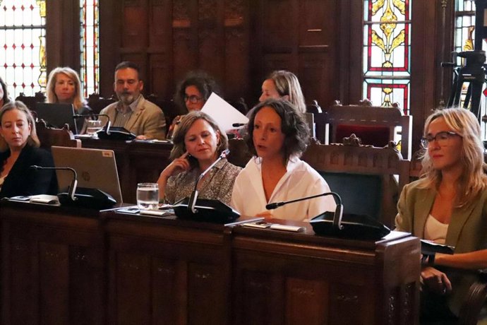 Comparecencia en la Junta General de la consejera de Derechos Sociales y Bienestar, Melania Álvarez, sobre el programa de gobierno en las áreas de su competencia