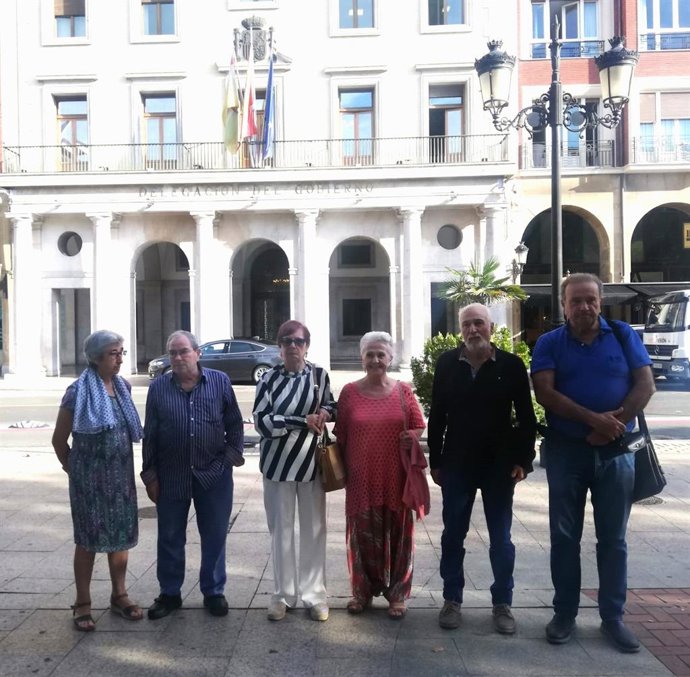 Los representantes sindicales, ante la Delegación del Gobierno