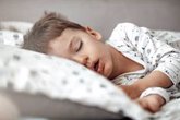 Foto: El uso de pantallas, la contaminación y la falta de sueño son factores claves para la salud infantil