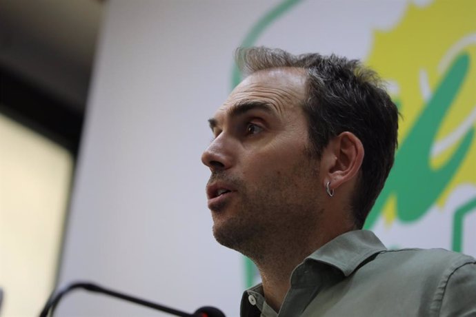 El coordinador general de IU Andalucía y diputado nacional de Sumar, Toni Valero, este lunes