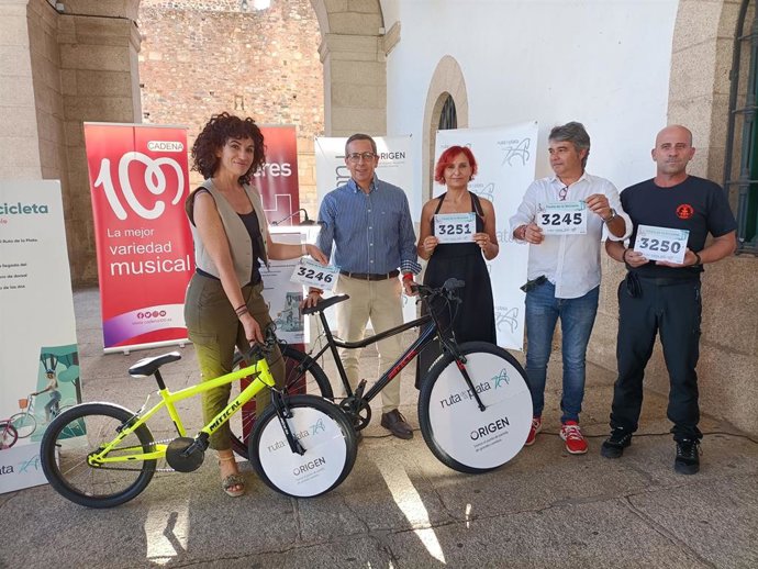 Presentación de la Fiesta de la Bicicleta que se celebra este domingo 8 de octubre en Cáceres
