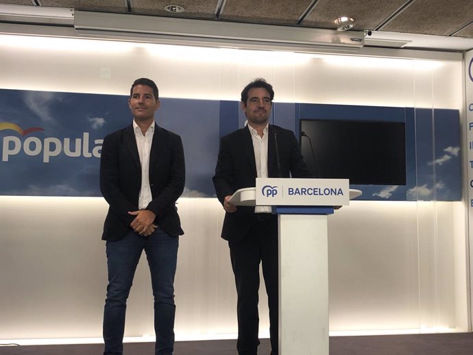 El diputat del PP al Congrés Nacho Martín Blanco i el president del PP de Barcelona Manu Reyes