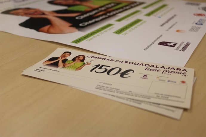 Cheque de la Semana del Comercio de Guadalajara