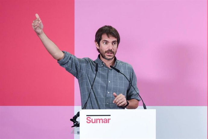 El portavoz de Sumar, Ernest Urtasun, ofrece una rueda de prensa, en el Espacio Rastro, a 2 de octubre de 2023, en Madrid (España). Durante la rueda de prensa, Urtasun ha abordado cuestiones de actualidad política.