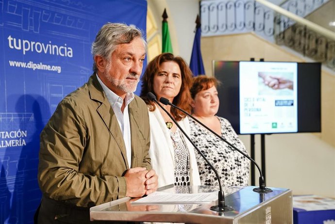 Diputación colabora en mejorar la calidad de personas con TEA a través de una jornada formativa