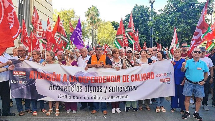 UGT y CCOO se movilizan en varias provincias andaluzas por el Día Internacional de las Personas Mayores